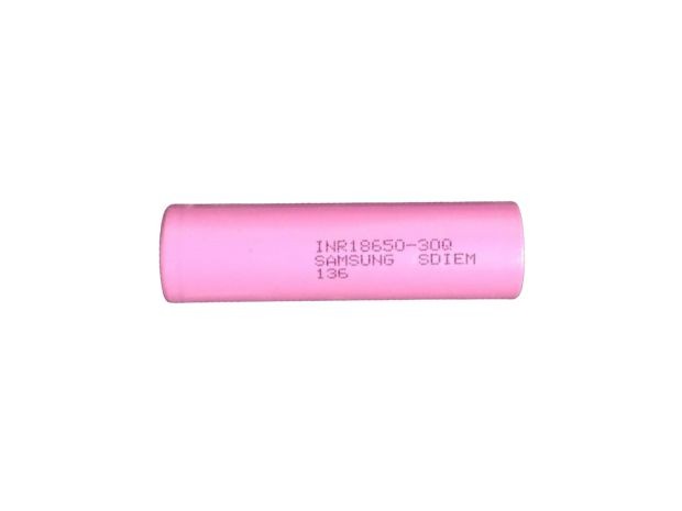 &uu BATERIA PILA RECARGABLES 18650 ROSA SIN TETON 3,7V